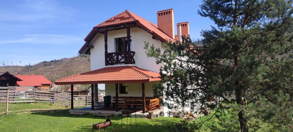 Оренда житла, Котедж у Славську