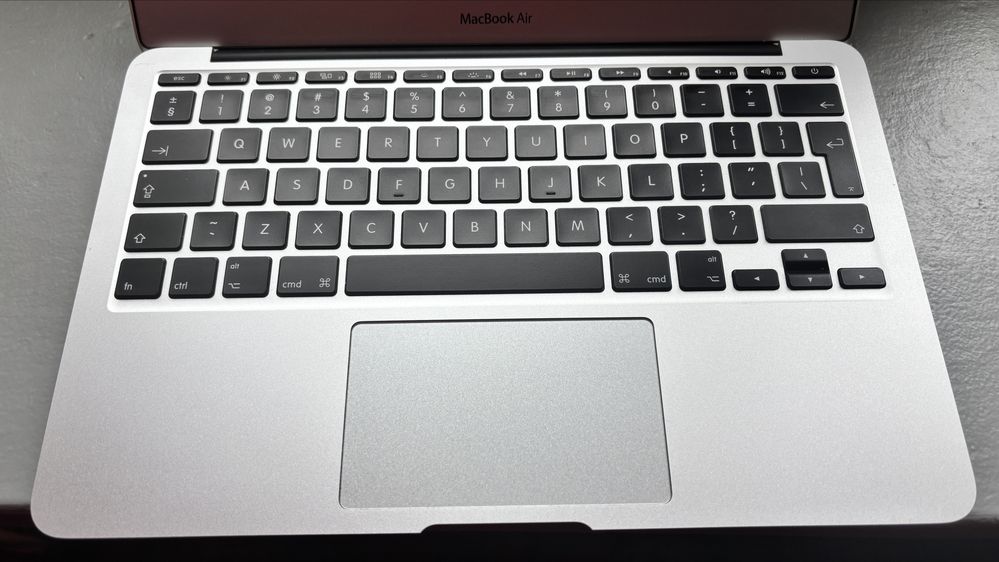 MacBook air 11” 2015 r.