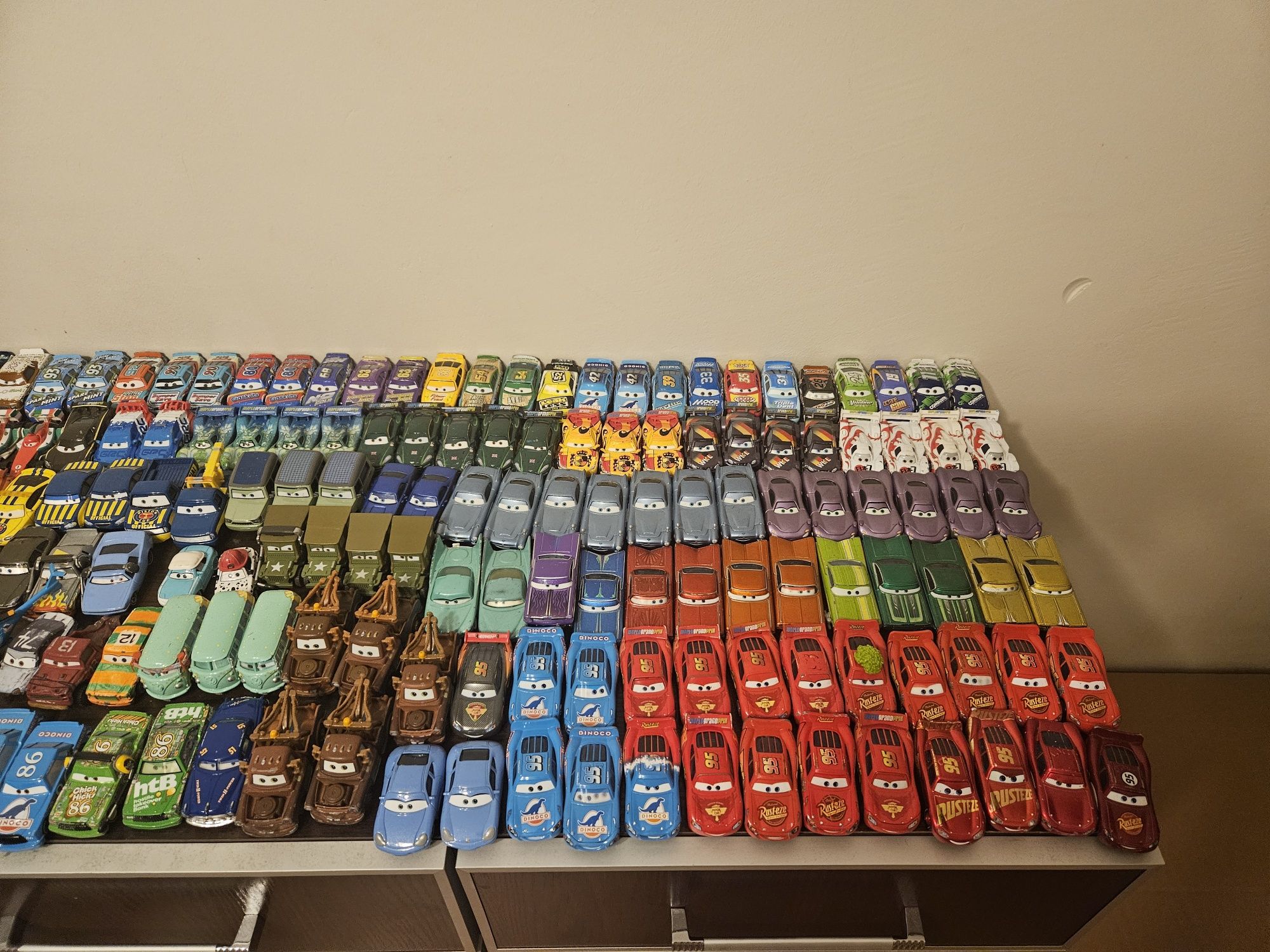 Auta Cars Disney Mattel