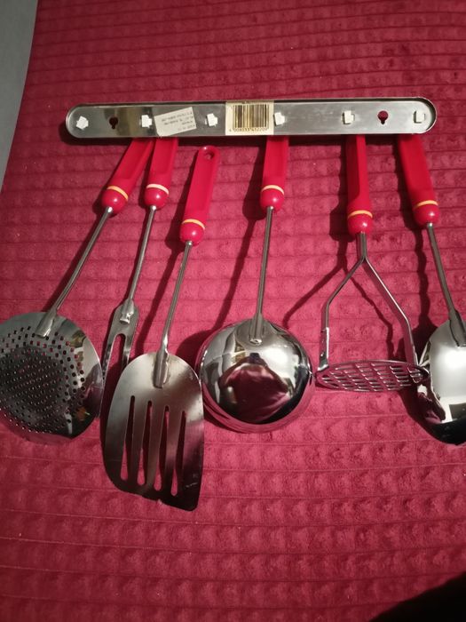 Akcesoria kuchenne wiszące