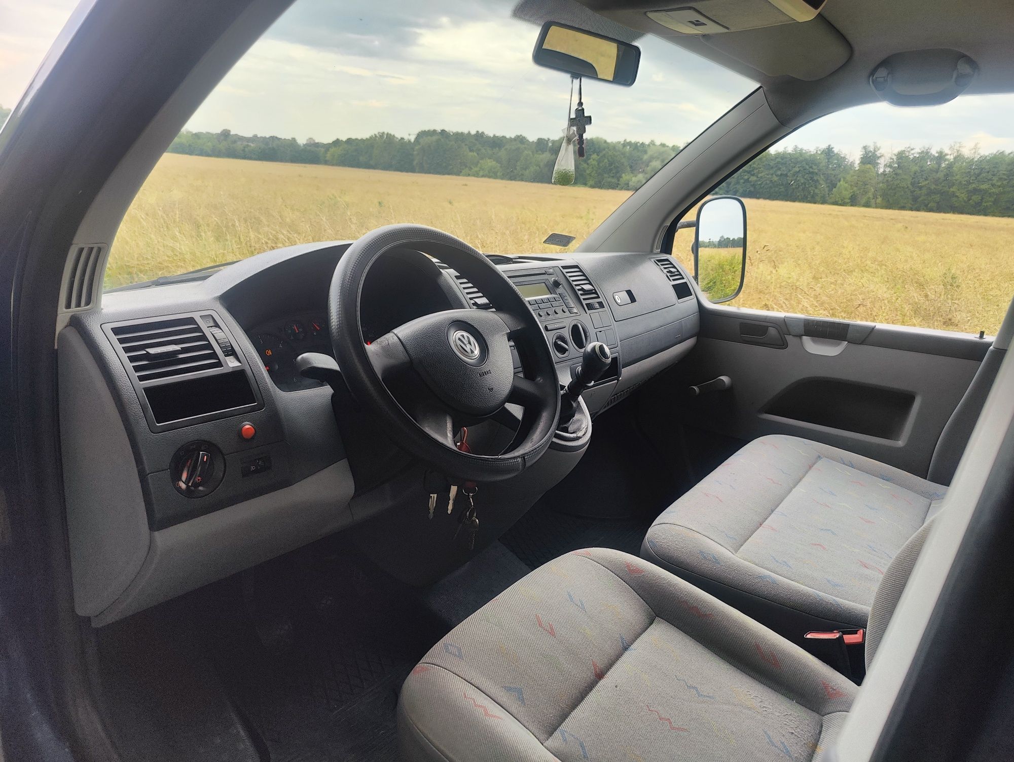 Volkswagen T5 4×4 2.5 TDI 4MOTION 2007 рік 6 місць для ЗСУ та БО