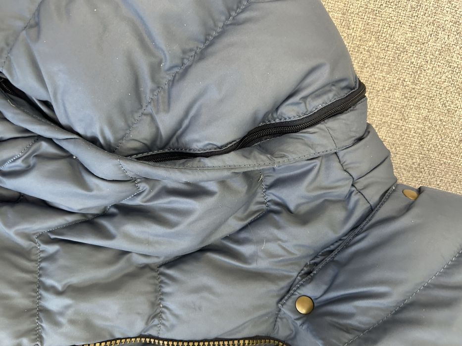 Продам куртку Reima