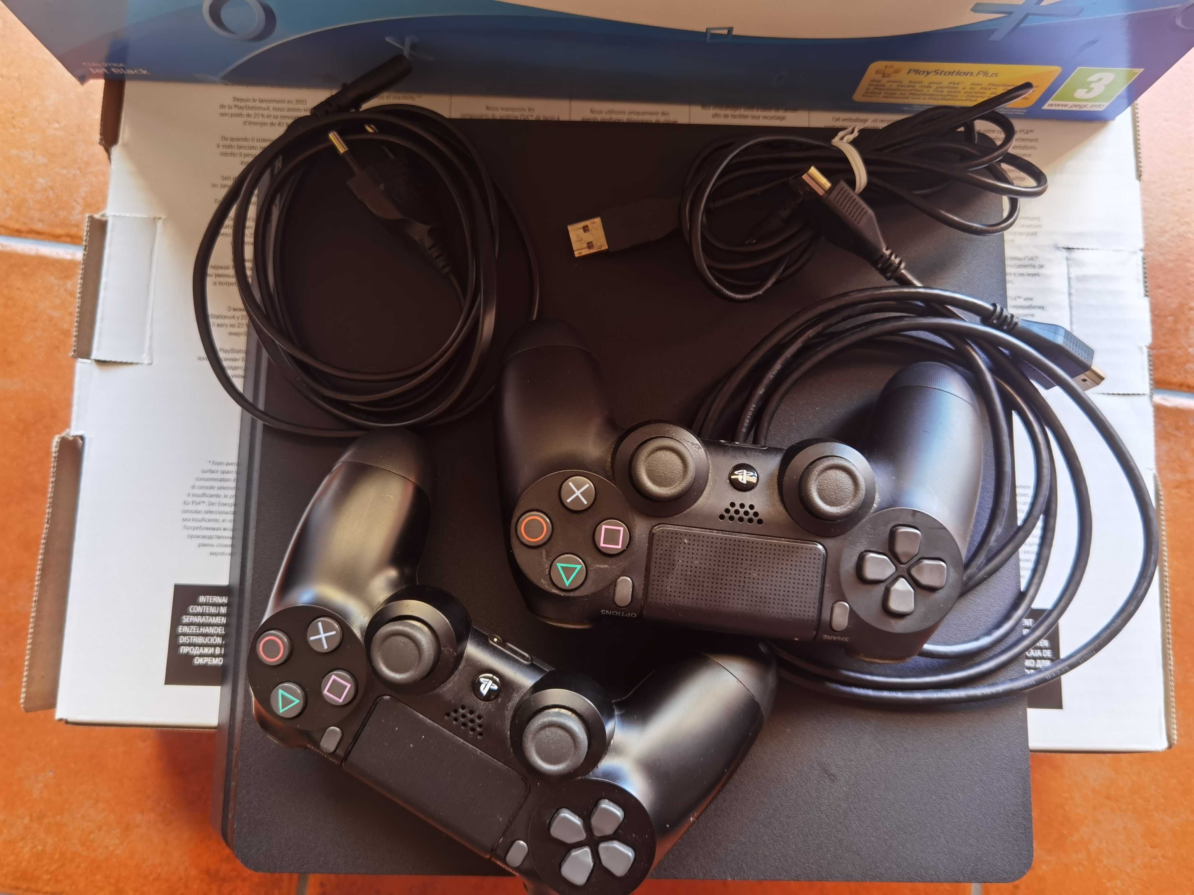 PlayStation 4 imaculada