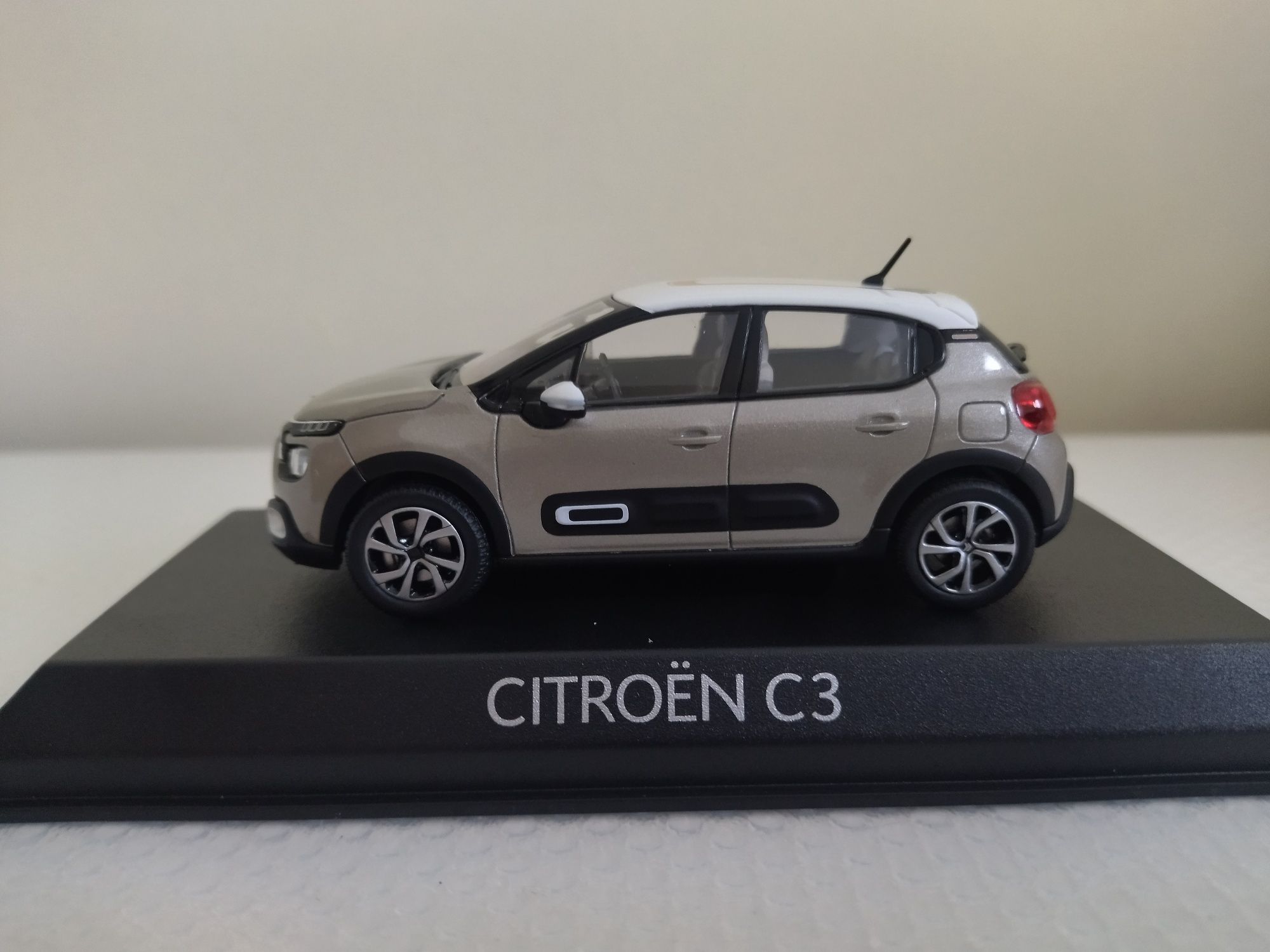 Miniatura Citroen C3 Nova 1/43