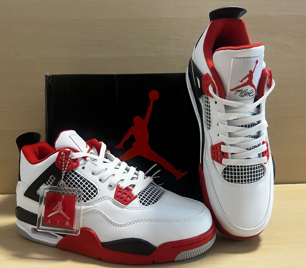 Air Jordan 4 Retro “Fire Red 2020”