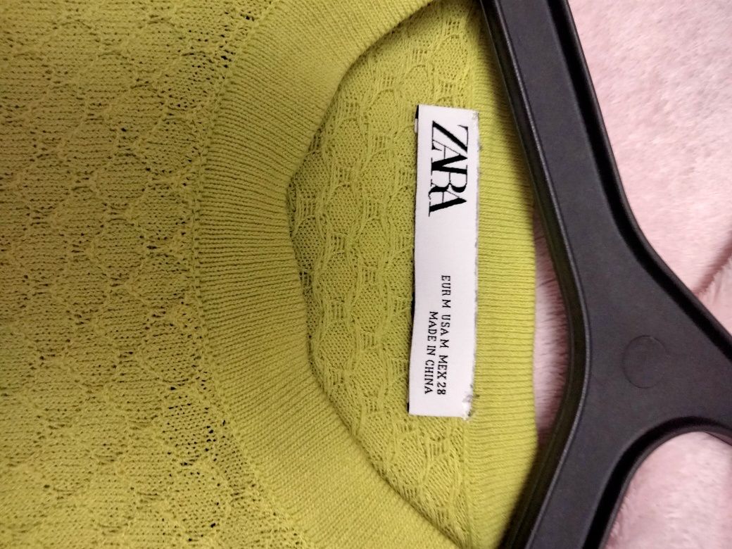 Кофтинка ZARA розмір М