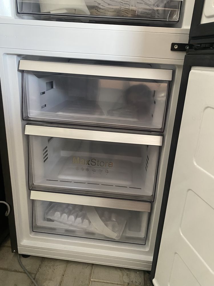 Холодильник Grundig 2022 р.в