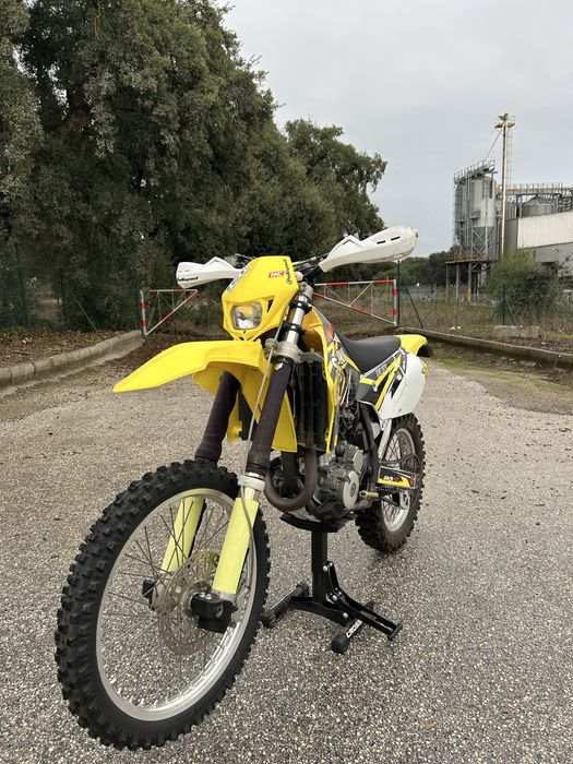 SUZUKI DRZ 400E 2001