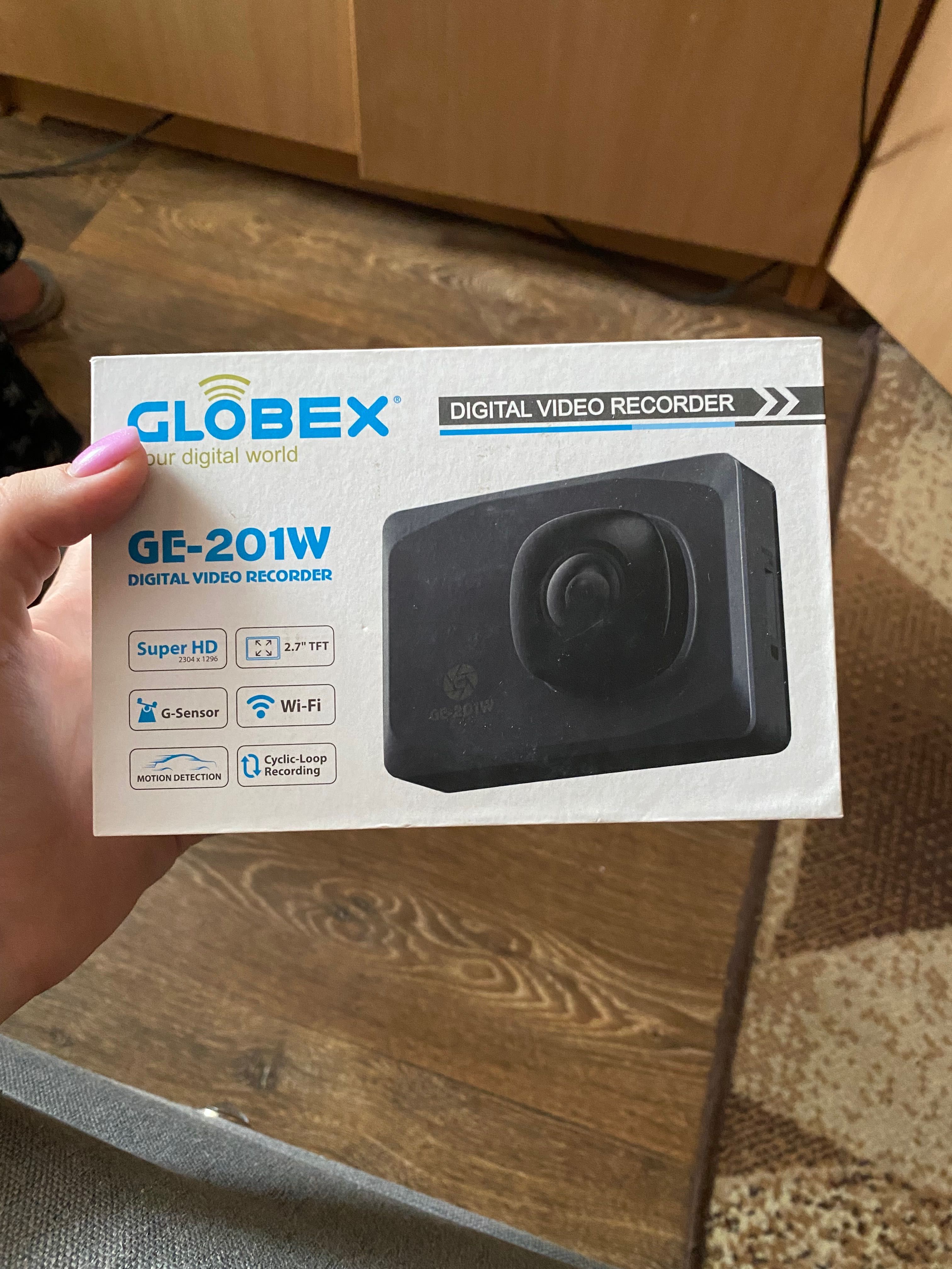 Відеореєстратор  Globex GE-201W новий