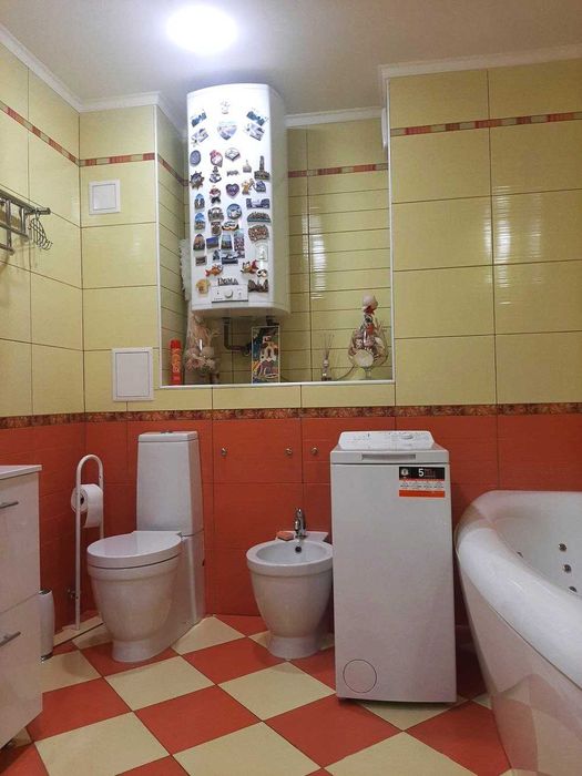 Продам двокімнатну квартиру  пр-т Шевченка 7А м. Вишгород ремонт меблі