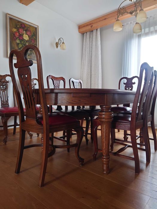 Dębowy stół rozkładany