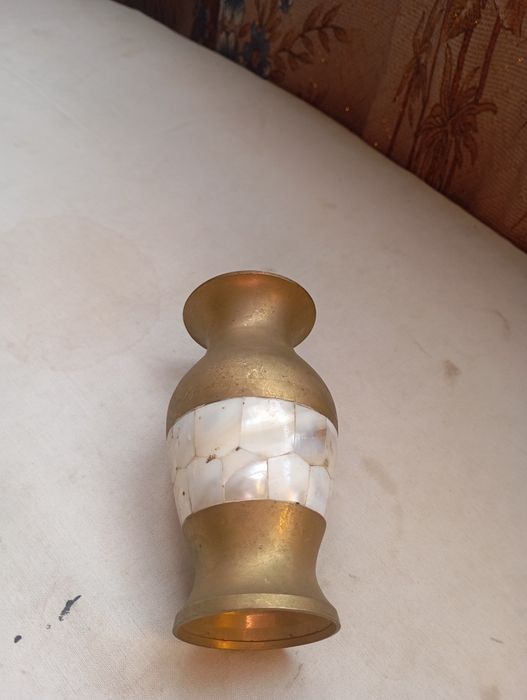 Кушин латунний німецький