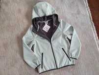 NOWA kurtka Softshell z kapturem na teraz 134 cm