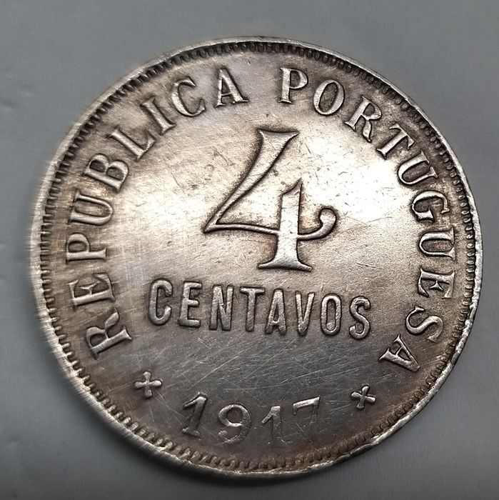 Moeda de 4 centavos.