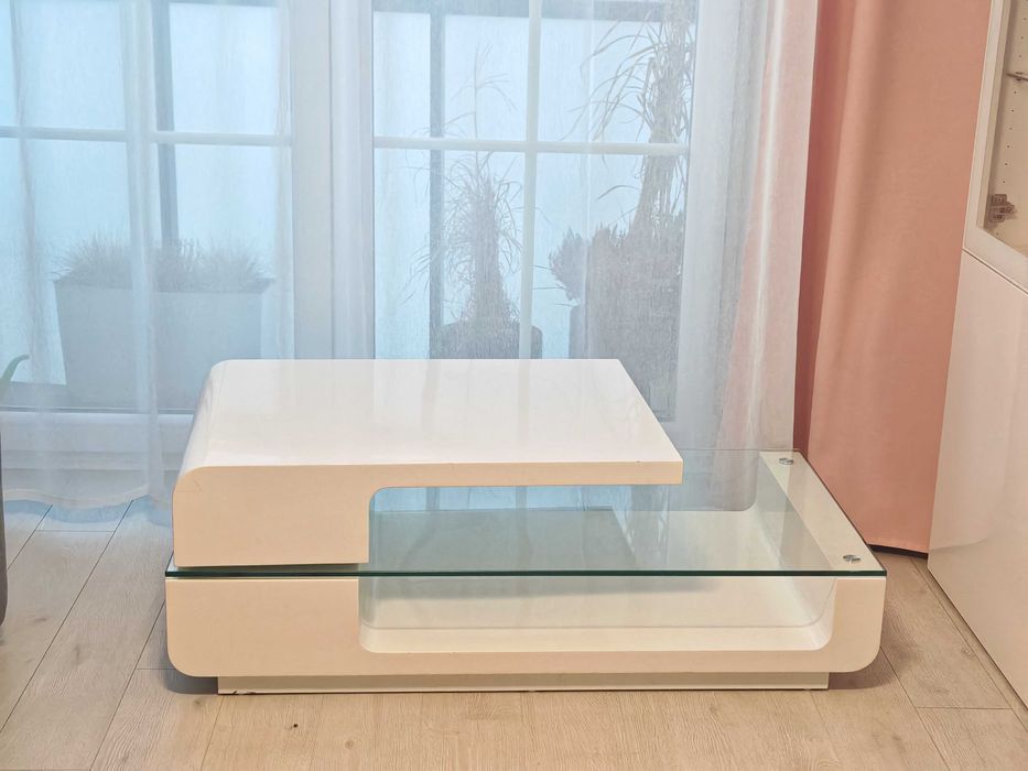 Nowoczesny stolik kawowy