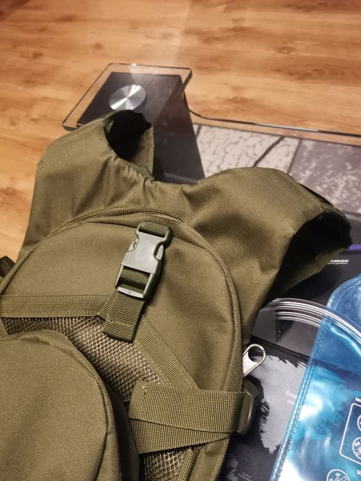 Plecak molle z bukłakiem na rower trekking 15 l nowy oxford zielony