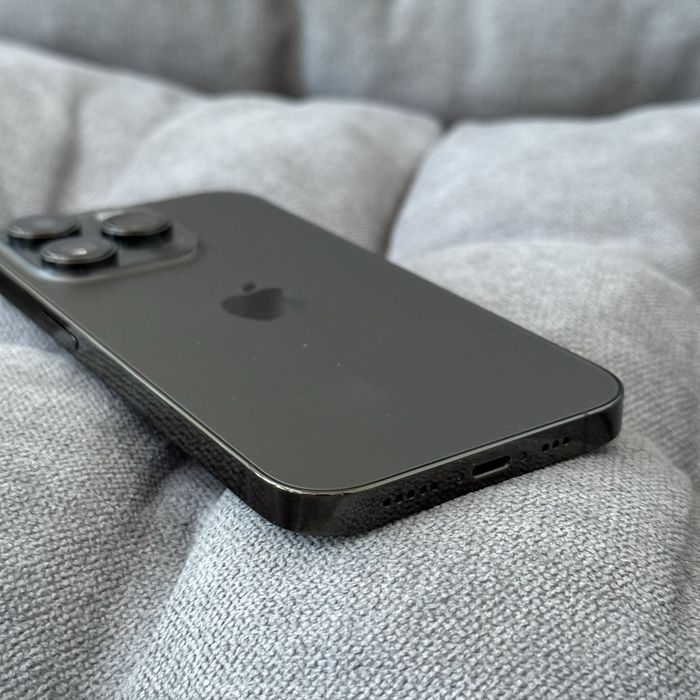 Apple iphone 14 Pro Black на гарантии