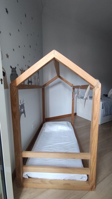 Cama Montessori bebé