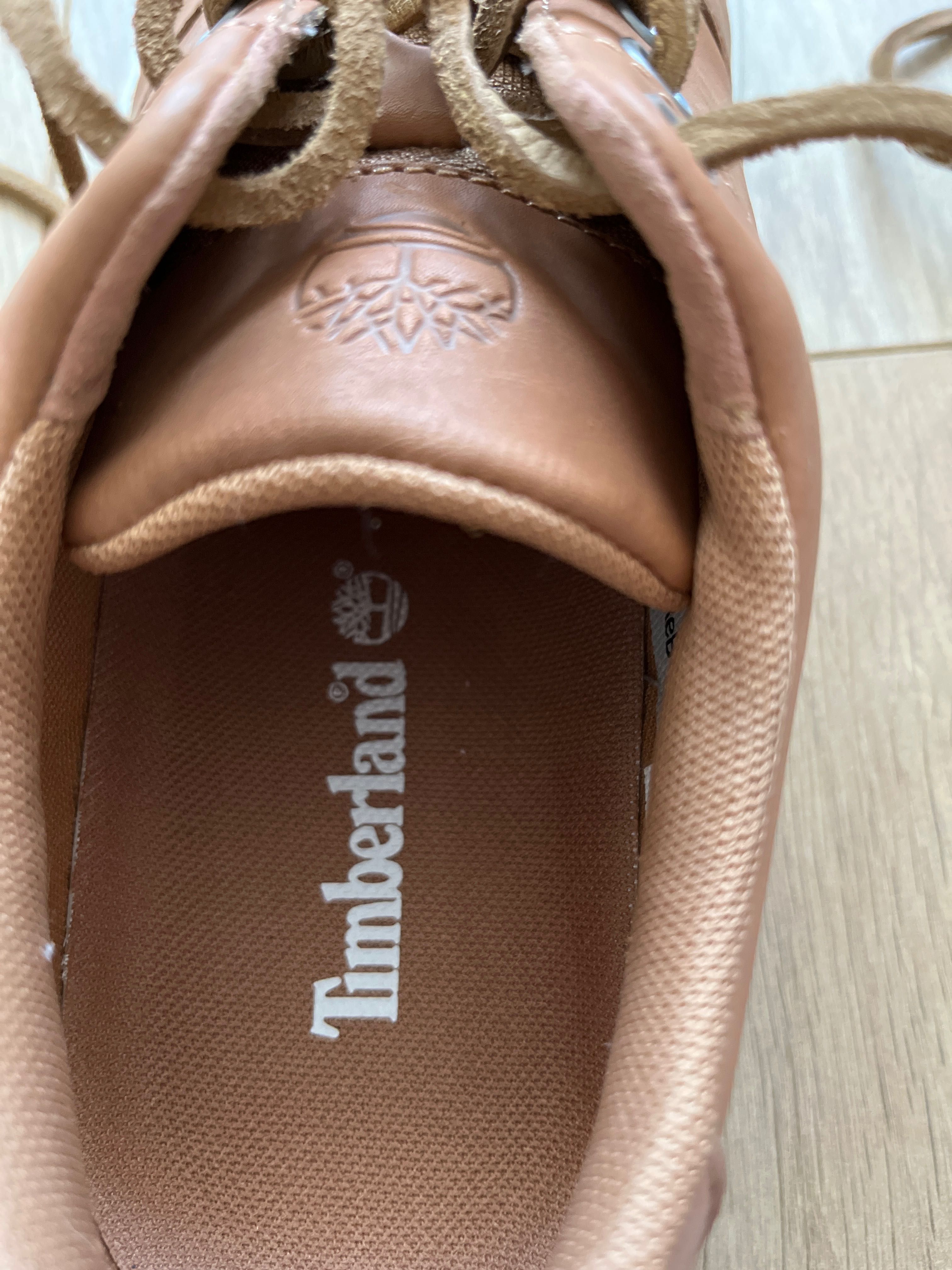 Timberland nowe skórzane buty rozm. 39 męskie unisex sneakersy półbuty