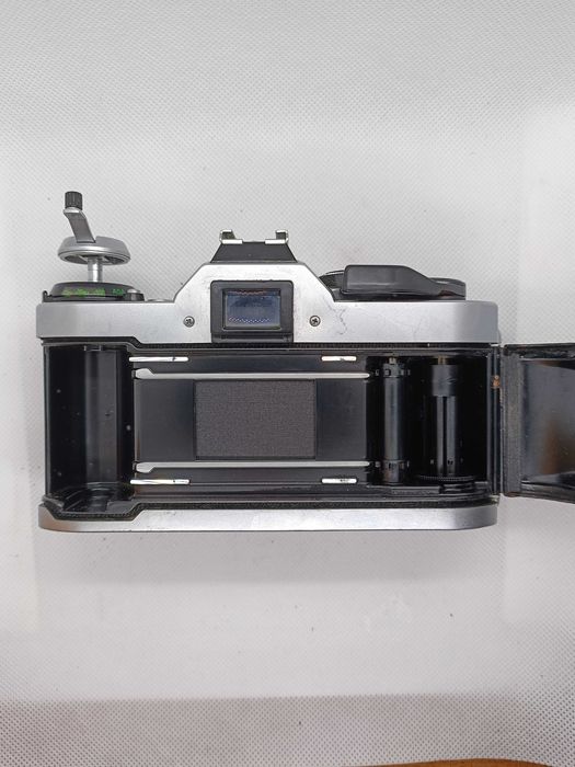 Canon AE-1 Program + Canon nFD 50mm f/1.8