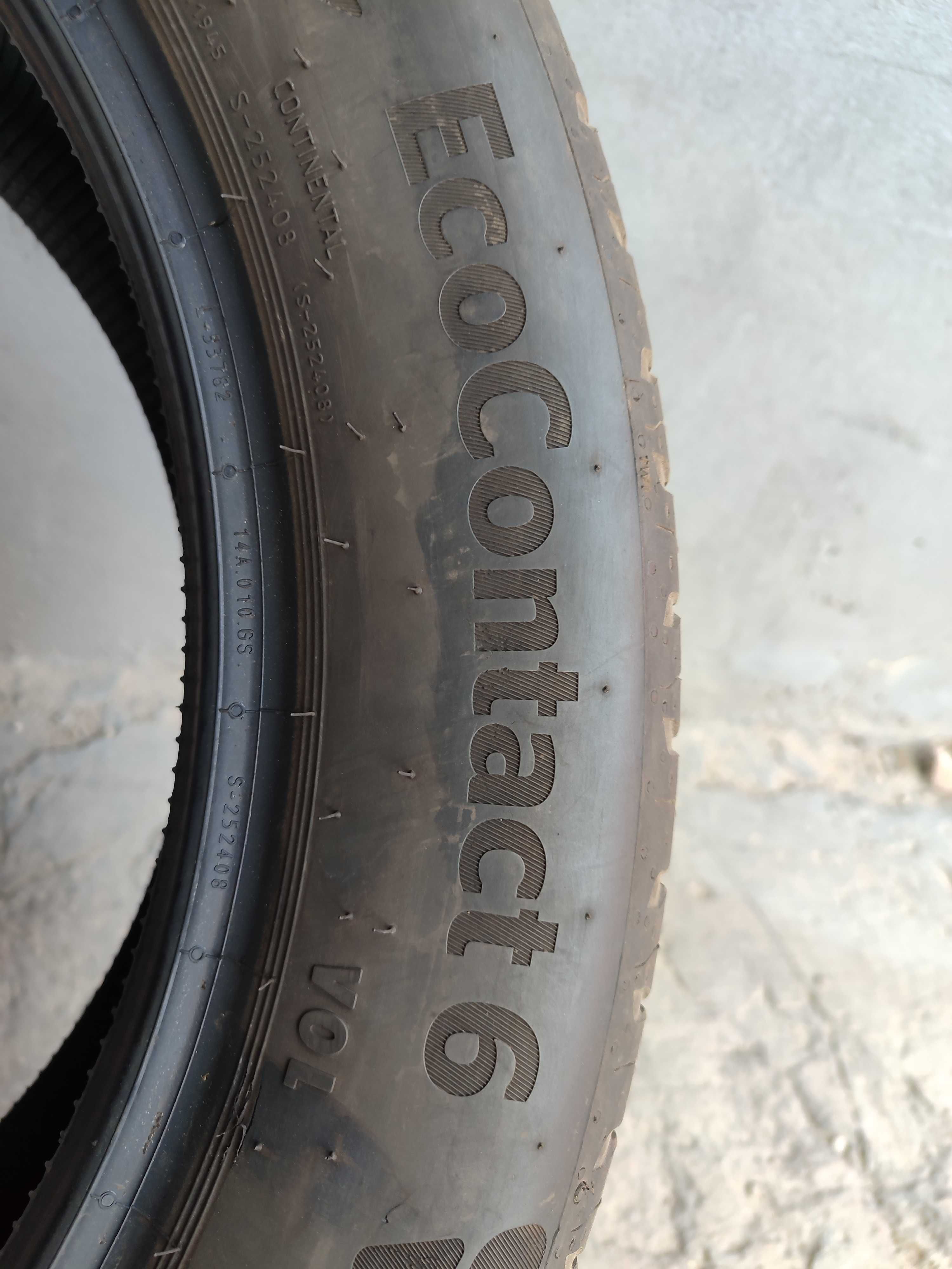 Літні шини 235/50 R19 Continental EcoContact 6