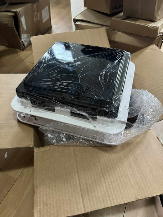 Okno dachowe do kampera przyczepy kempingowej wentylator wiatrak luft