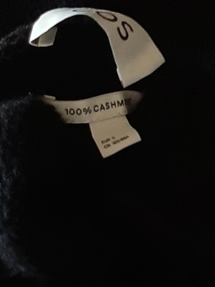 COS 100% kaszmir pudelkowy polgolf czarny sweter Nowy
