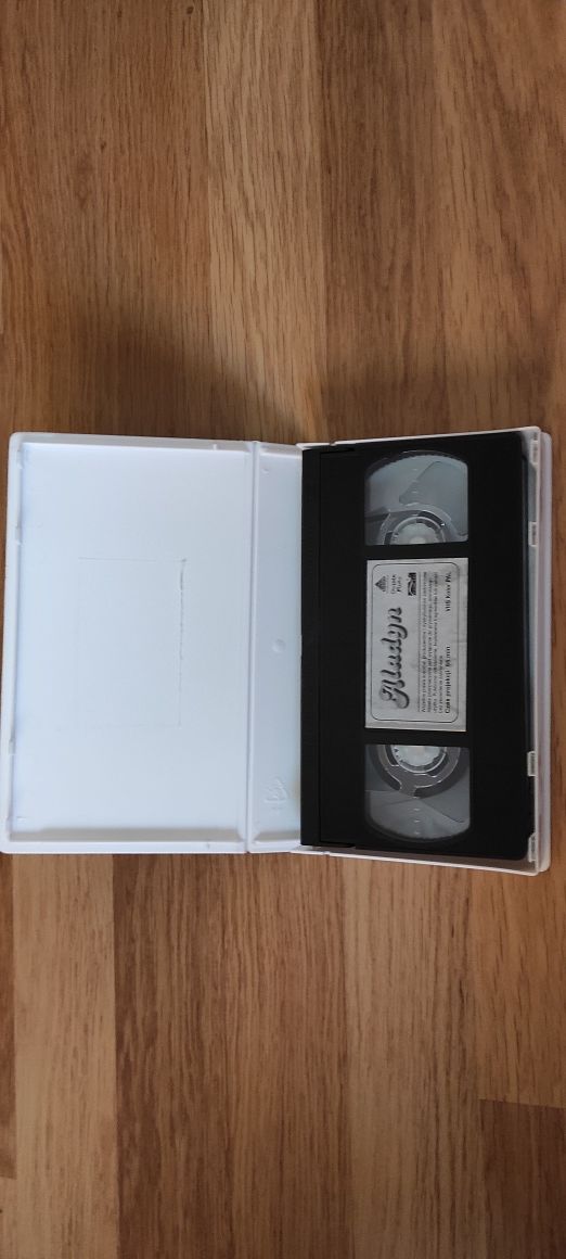 Alladyn, kaseta VHS, bajka dla dzieci