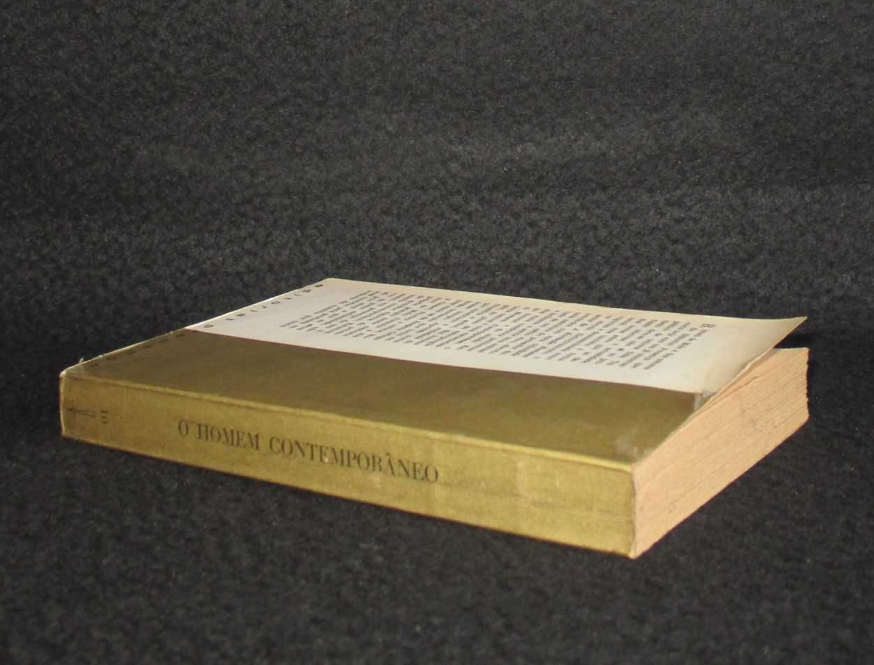 Livro O Homem Contemporâneo Romeu de Melo