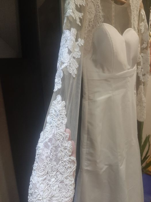 Свадебне плаття рибка + фата