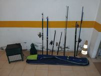Canas de pesca com mala em fibra
