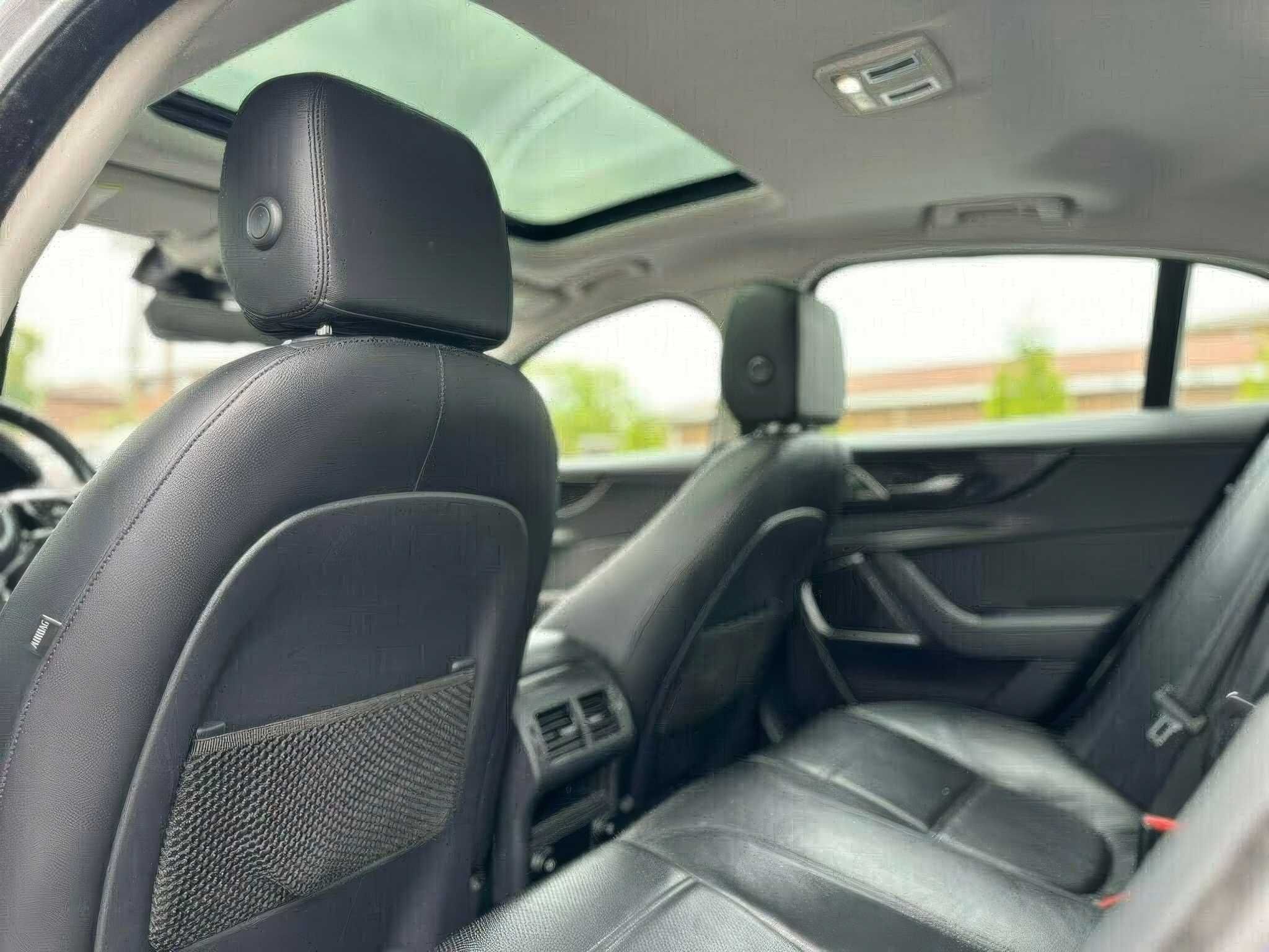 2020 Jaguar XE P250 S