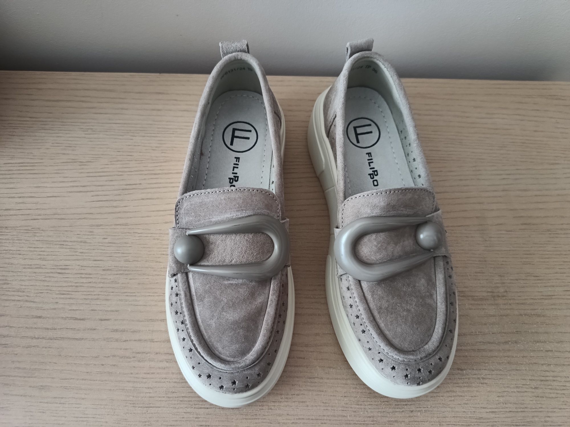 Zamszowe mokasyny Filippo 36
