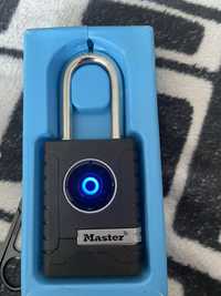 Kłódka master lock  Bluetooth 4401