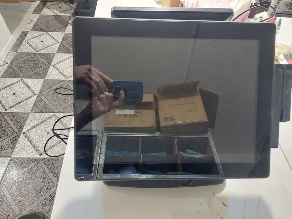 Terminal POS Posiflex | Ekran Dotykowy | Monitor Klienta | Czytnik Kar