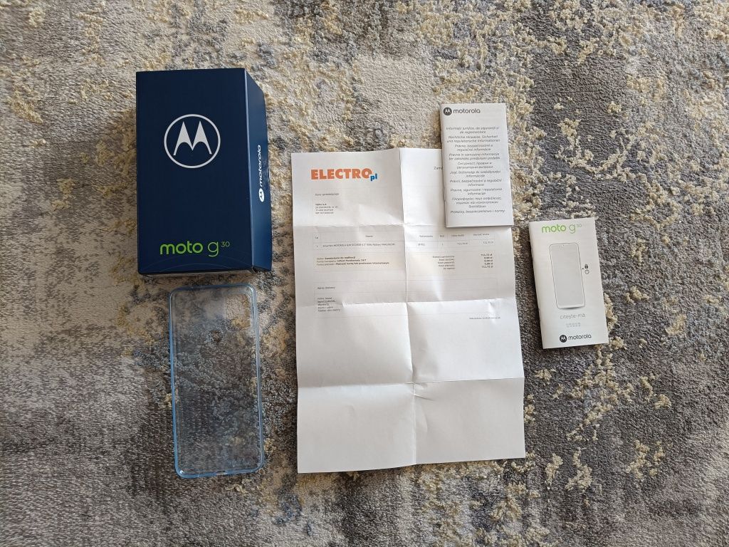 Smartfon Motorola Moto G30 6/128GB