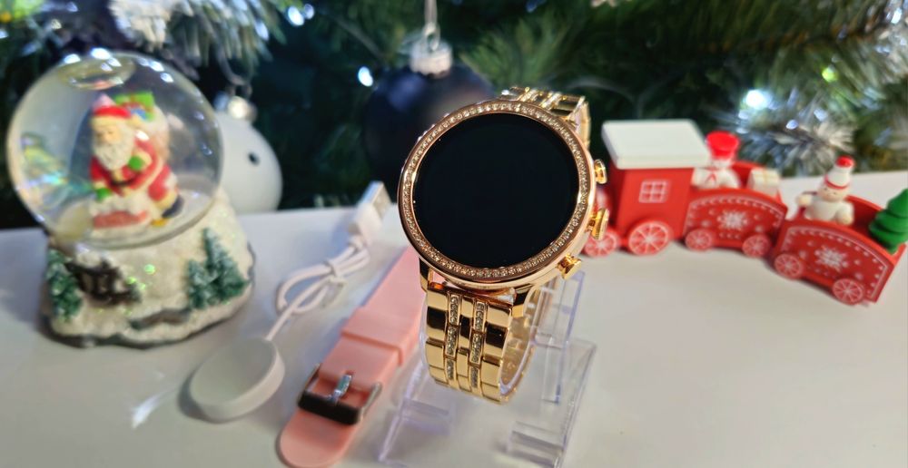 Elegancki Zegarek Damski z Kryształkami Smartwatch Nowy Złoty Prezent