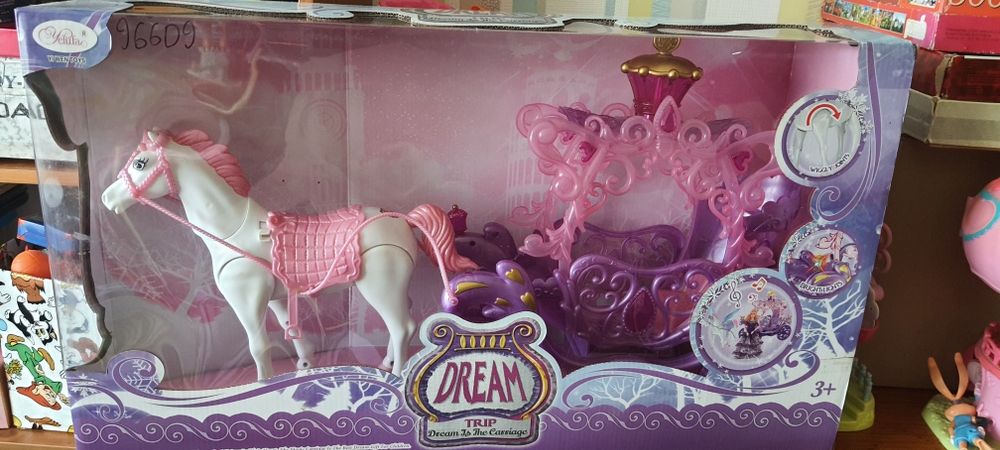 Карета для ляльки