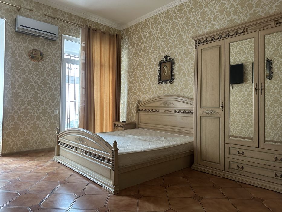 Центр Екатерининская  Воронцовский пер 3 ком АГВ