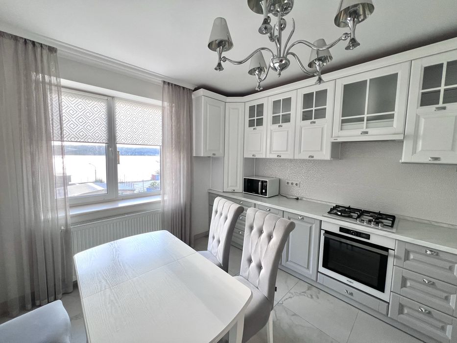 Оренда 2-кімнатноі біля озера