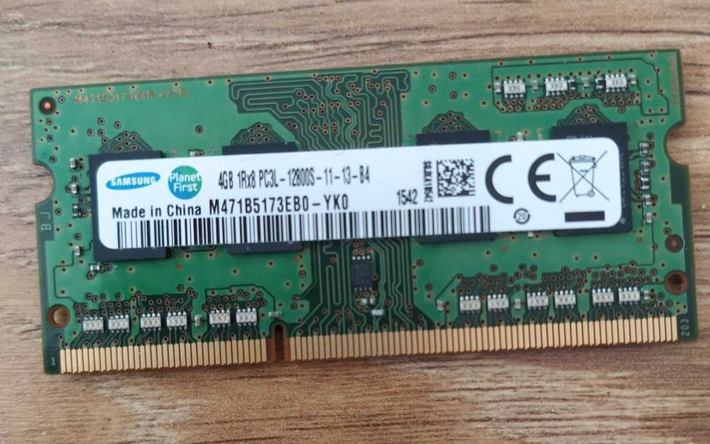 Pamięć RAM DDR3 Samsung M471B5173QH0-YK0 4 GB