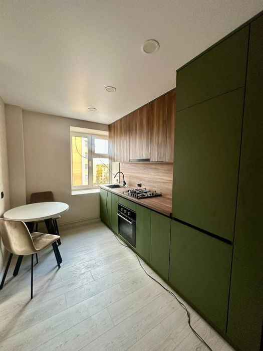 Продається 1 кімнатна квартира в новобудові на Дружбі