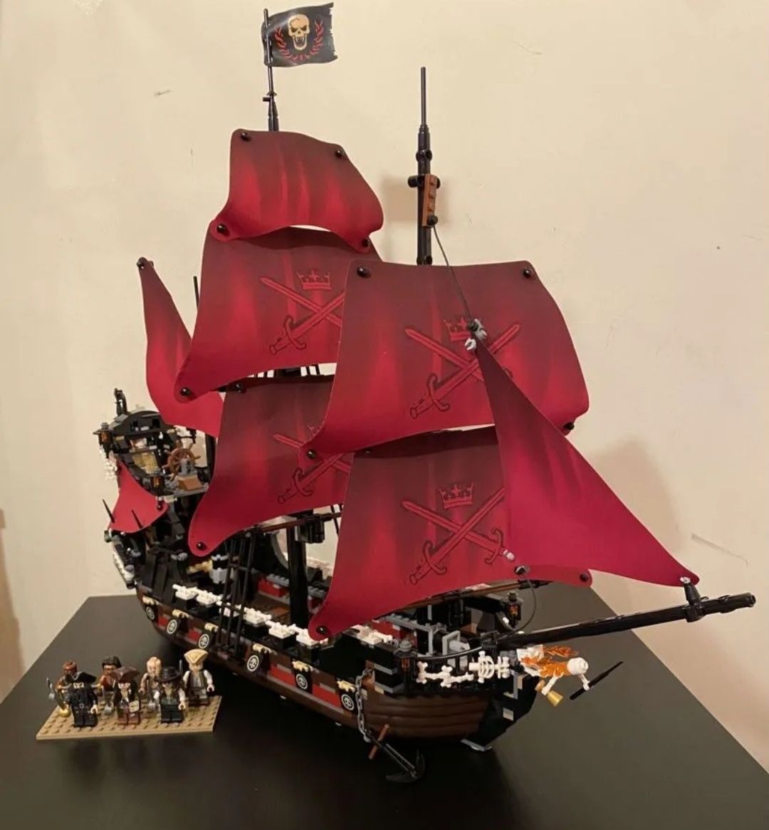 Конструктор LEGO Pirates of the Caribbean Месть королевы Анны 4195