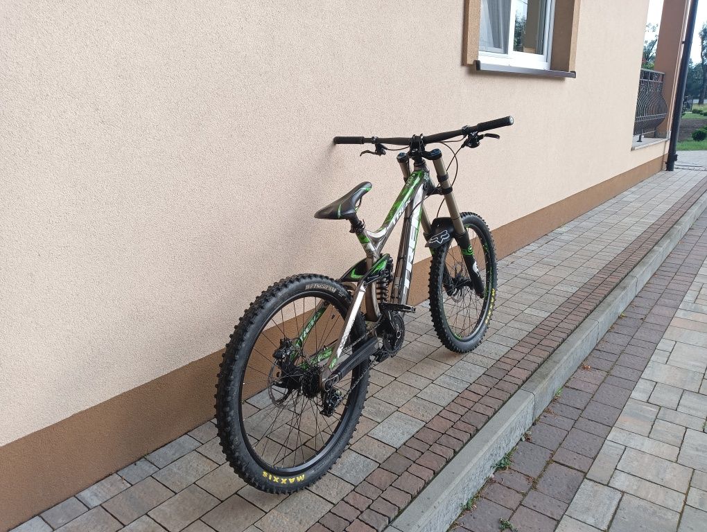 OKAZJA!! Trek session 8 2013 (dh fr dirt dartmoor ns)