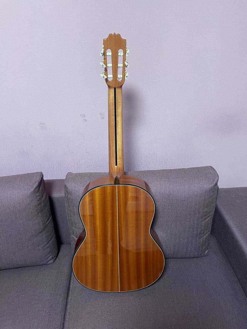 Класична гітара Admira A2