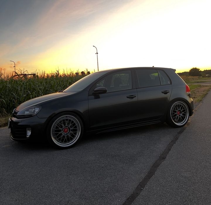 Volkswagen golf 6 GTI 270hp