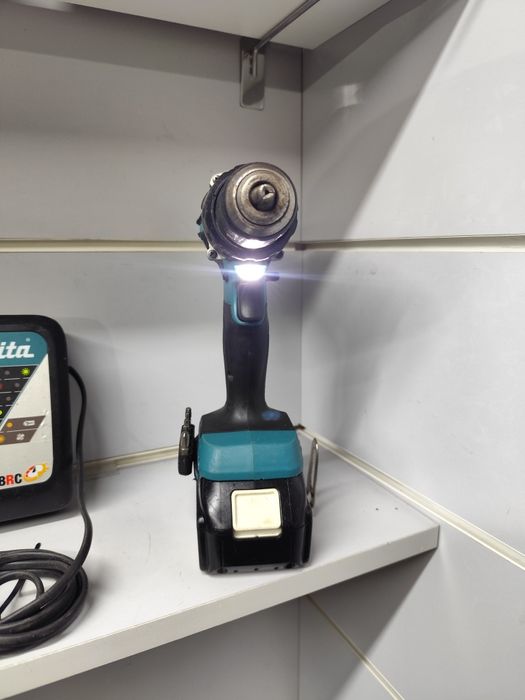 Makita DDF484 акумуляторний шуруповерт Макіта оригінал