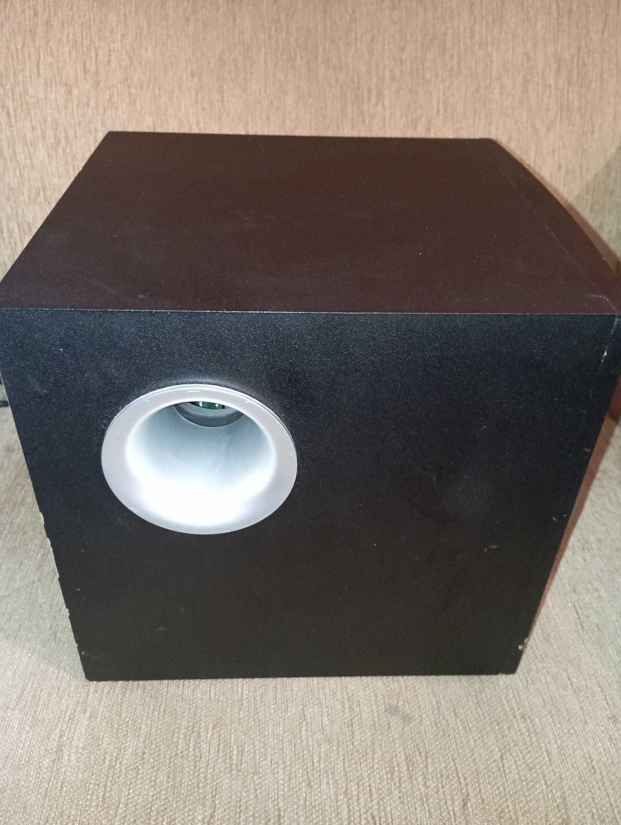Głośniki i subwoofer Vivanco Thor 2.1 250 Pro do komputera i nie tylko