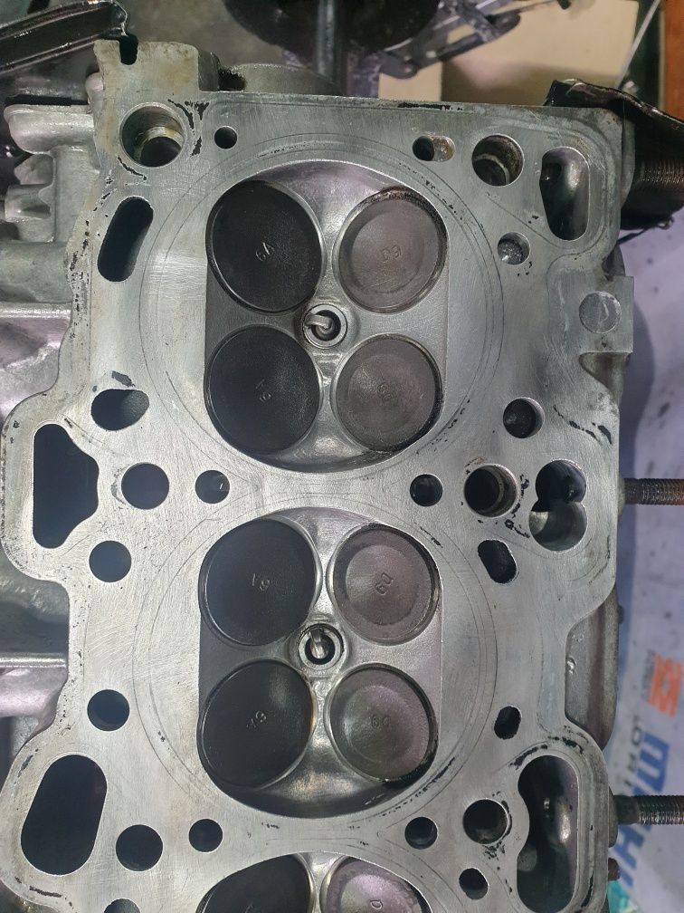 ГБЦ Головка блока 2.0 G4JP 2.4 G4JS Santa FE Sonata Sorento Magentis