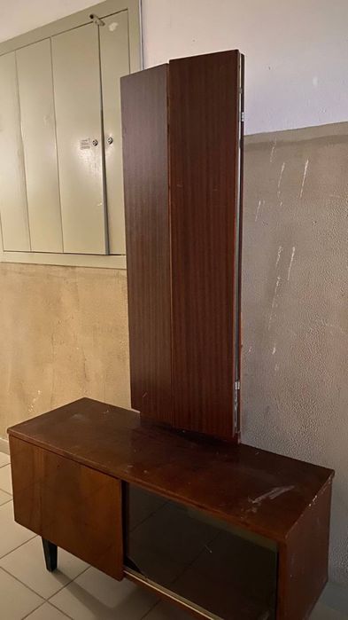 Віддам задарма/отдам даром/трельяж/тумба